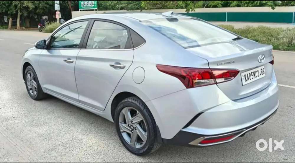 Hyundai Verna Sx With Sunroof