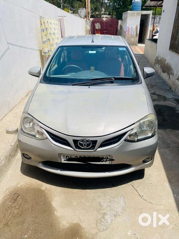 Toyota Etios Liva 2015 Petrol Well Maintained