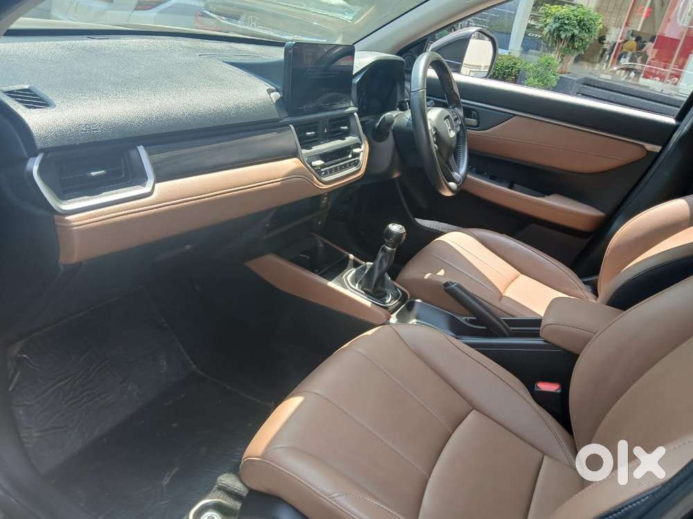 Honda Elevate Zx Mt, 2023, Petrol