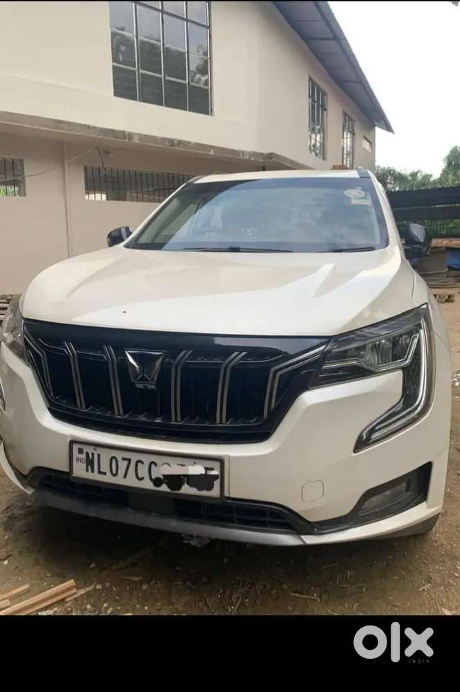 Mahindra Xuv700 2023 Petrol 10000 Km Driven