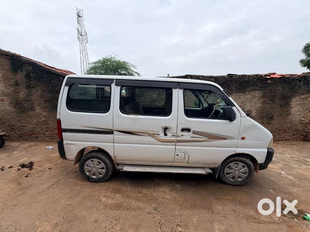 Maruti Suzuki Eeco Ac 2011