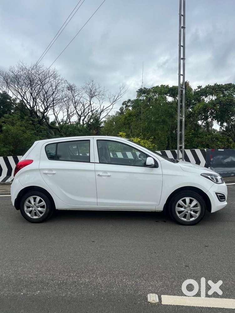 Hyundai I20 Sportz 1.2 Bs-iv, 2012, Diesel