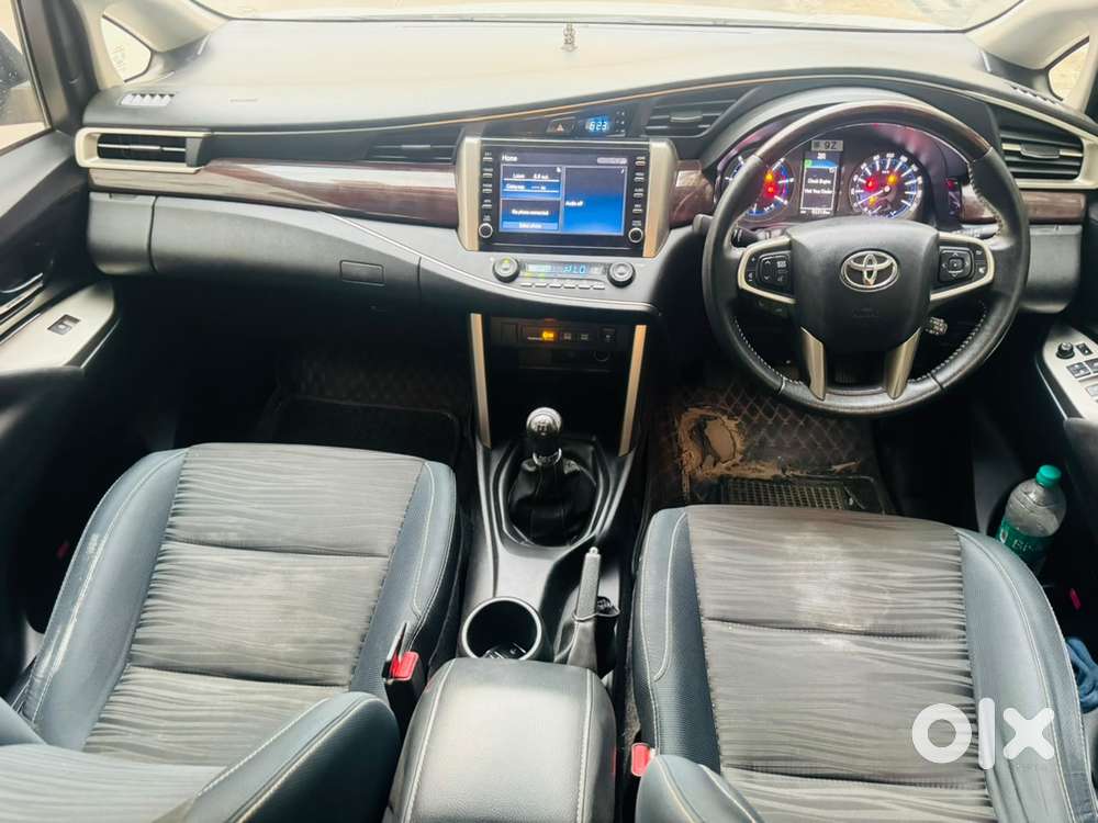Toyota Innova Crysta 2.4 V, 2023, Diesel