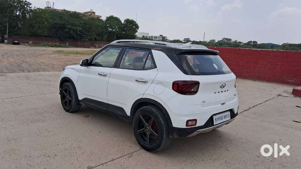 Hyundai Venue, 2019, Petrol