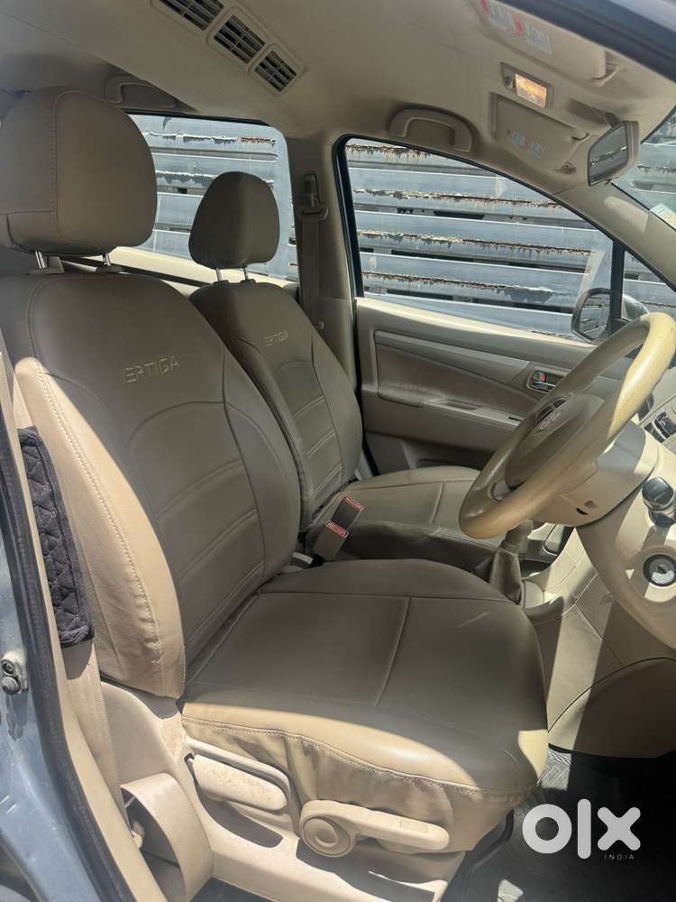 Maruti Suzuki Ertiga Zxi Shvs, 2013, Petrol