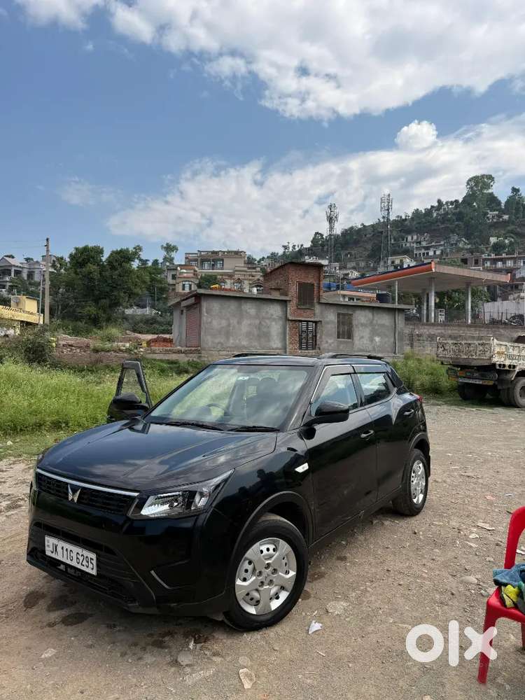 Mahindra Xuv300 2023 Petrol 26000 Km Driven