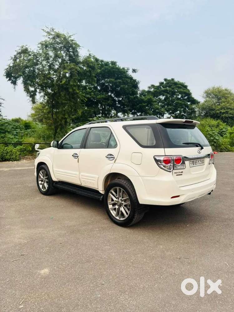 Toyota Fortuner 3.0 4x2 Automatic, 2013, Diesel
