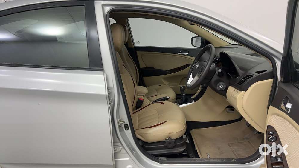 Hyundai Verna 1.6 Vtvt Sx, 2012, Petrol