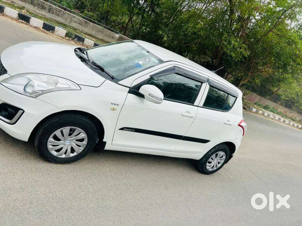 Maruti Suzuki Swift Lxi, 2016, Petrol