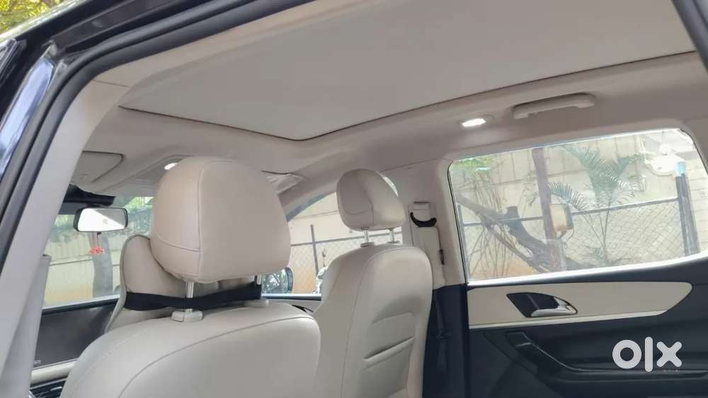 Mahindra Xuv700 2.2 Ax 7 Diesel Mt Str, 2024, Diesel