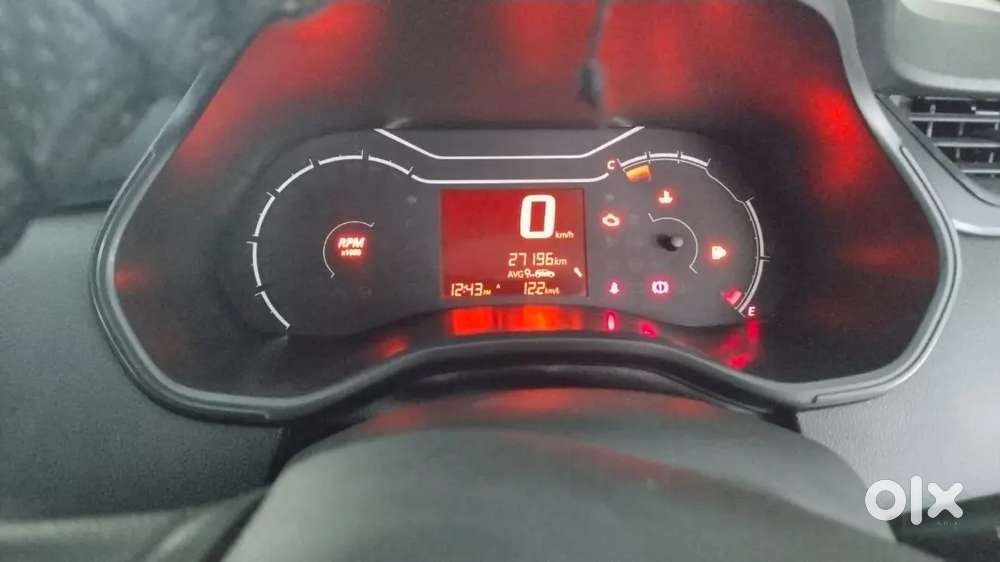 Renault Triber 2020 Petrol
