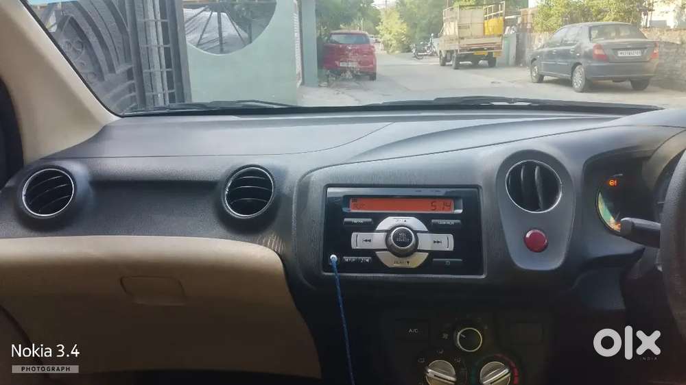 Honda Amaze 2015 Petrol Well Maintained