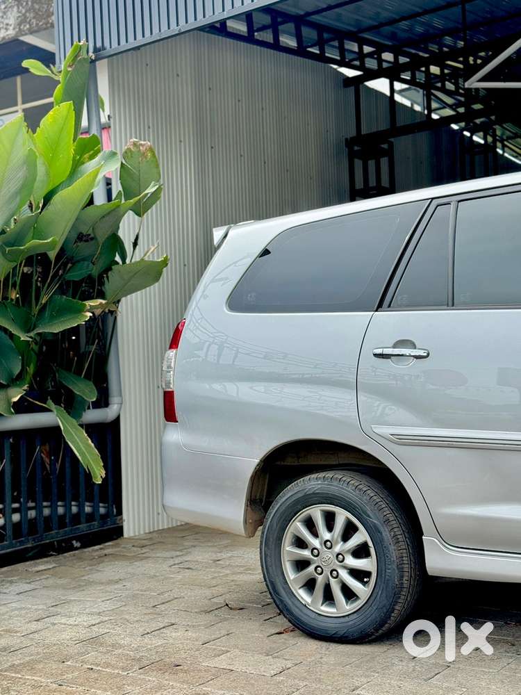 Toyota Innova Diesel 2013
