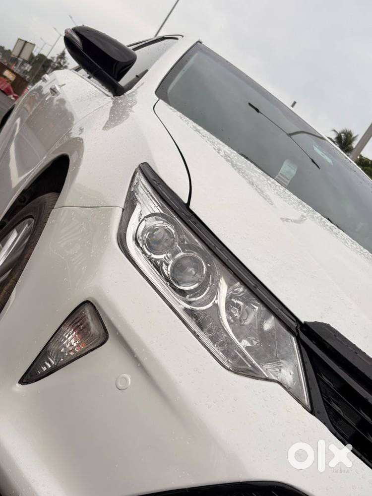 Toyota Camry Hybrid, 2018, Petrol