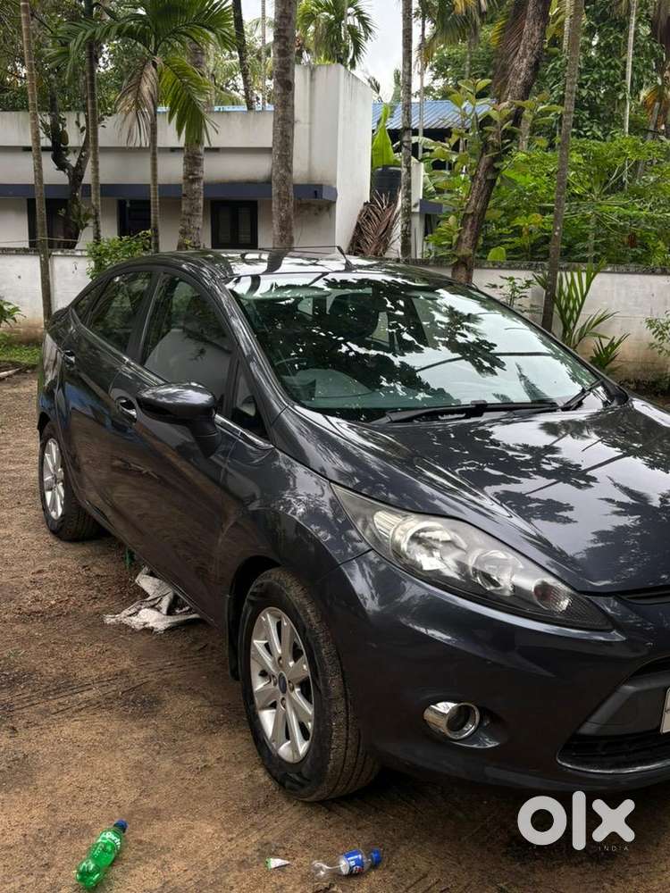 Ford Fiesta Titanium Automatic Car 2012