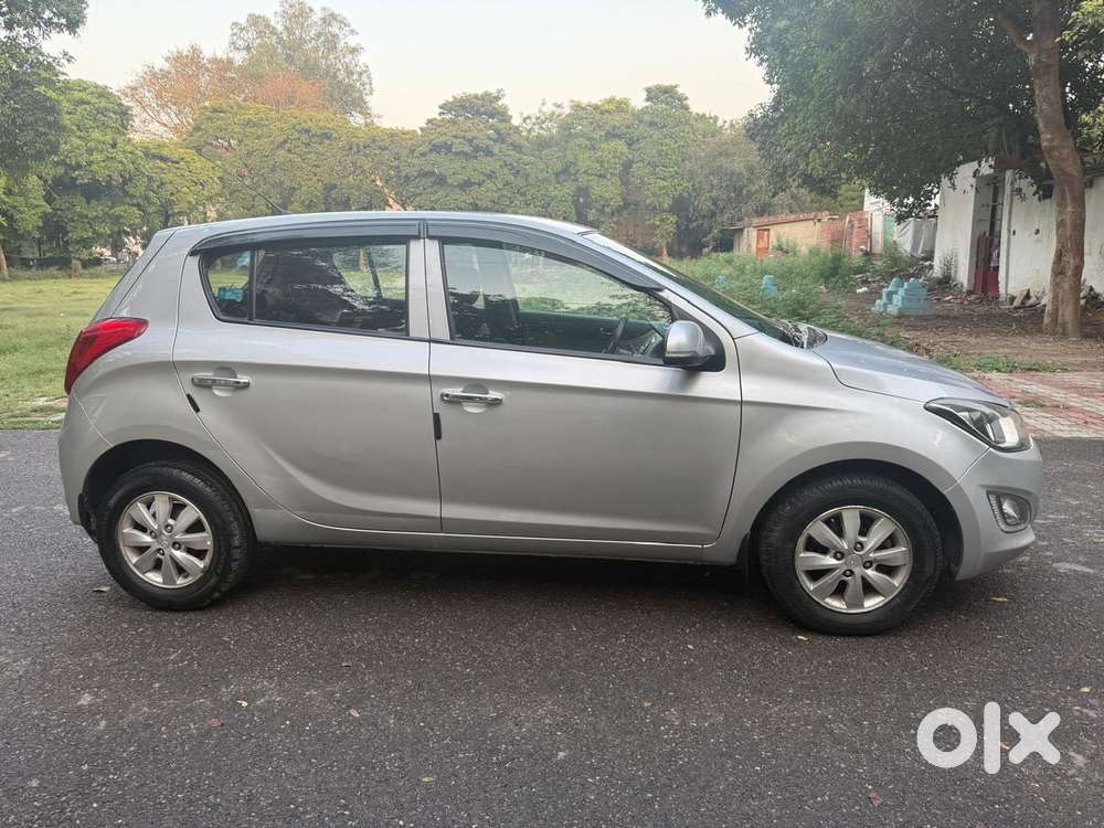 Hyundai I20 Sportz 1.2 Bs-iv, 2013, Petrol