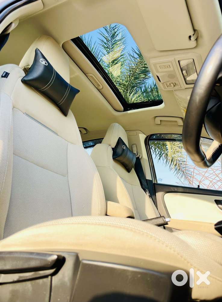 Tata Altroz Creative S, 2025, Petrol