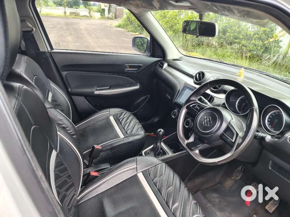 Maruti Suzuki Swift 2022 Petrol 70000 Km Driven