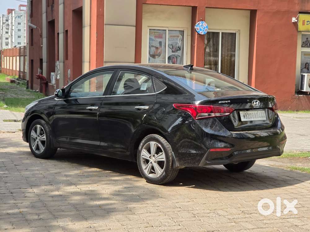 Hyundai Verna 1.6 Sx (o) Crdi At, 2018, Petrol