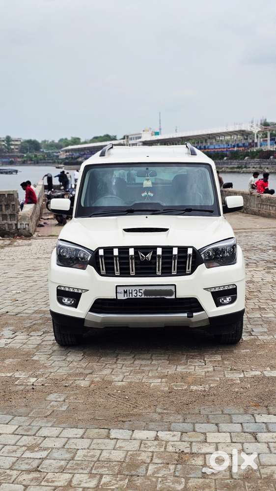 Mahindra Scorpio Classic 2.2 S Mt 9 Str, 2025