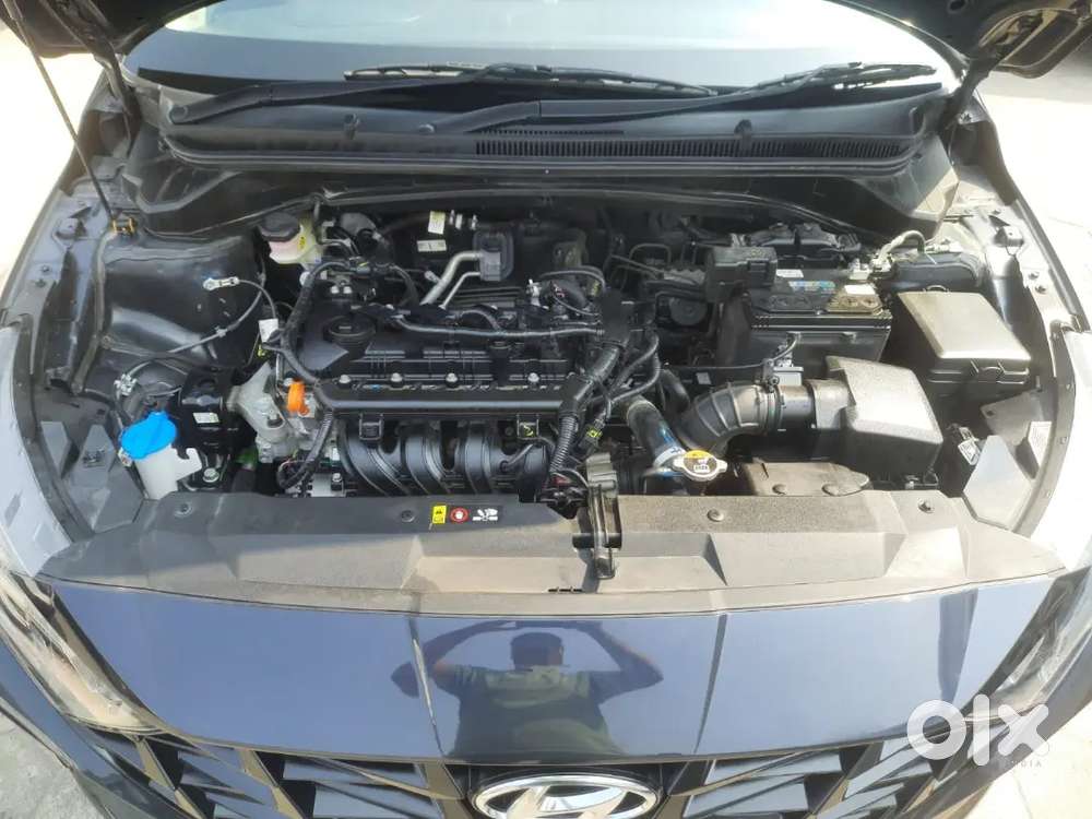 Hyundai I20 Sportz 2023 Model Automatic Petrol Version Well Maintained