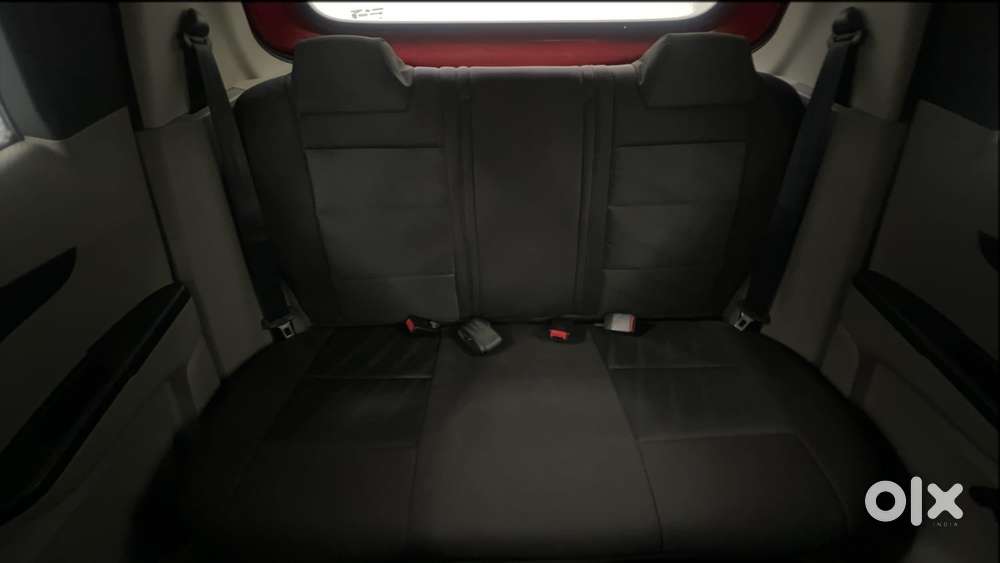 Mahindra Kuv 100 2016-2017 Mfalcon G80 K2, 2016, Petrol