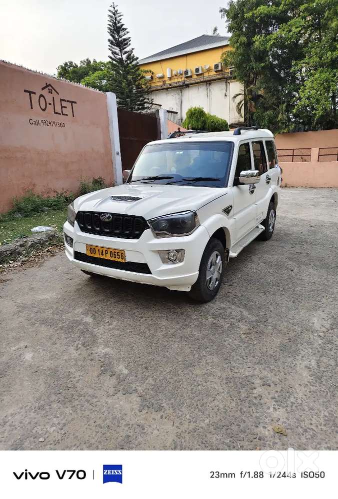 Mahindra Scorpio Classic 2018 Diesel 79000 Km Driven