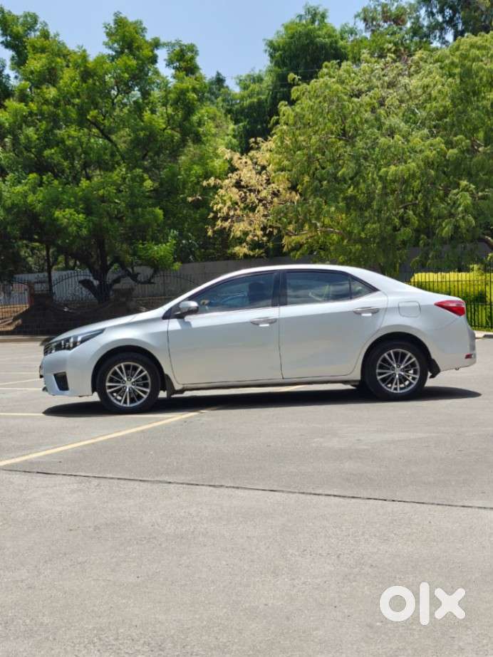 Toyota Corolla Altis Vl At, 2016, Petrol