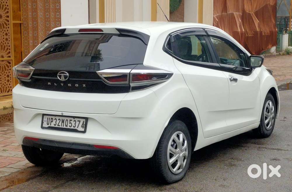 Tata Altroz, 2022, Diesel