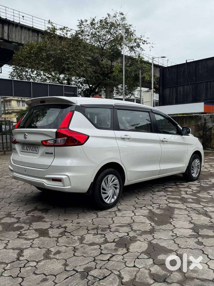 Maruti Suzuki Ertiga Vxi, 2023, Petrol