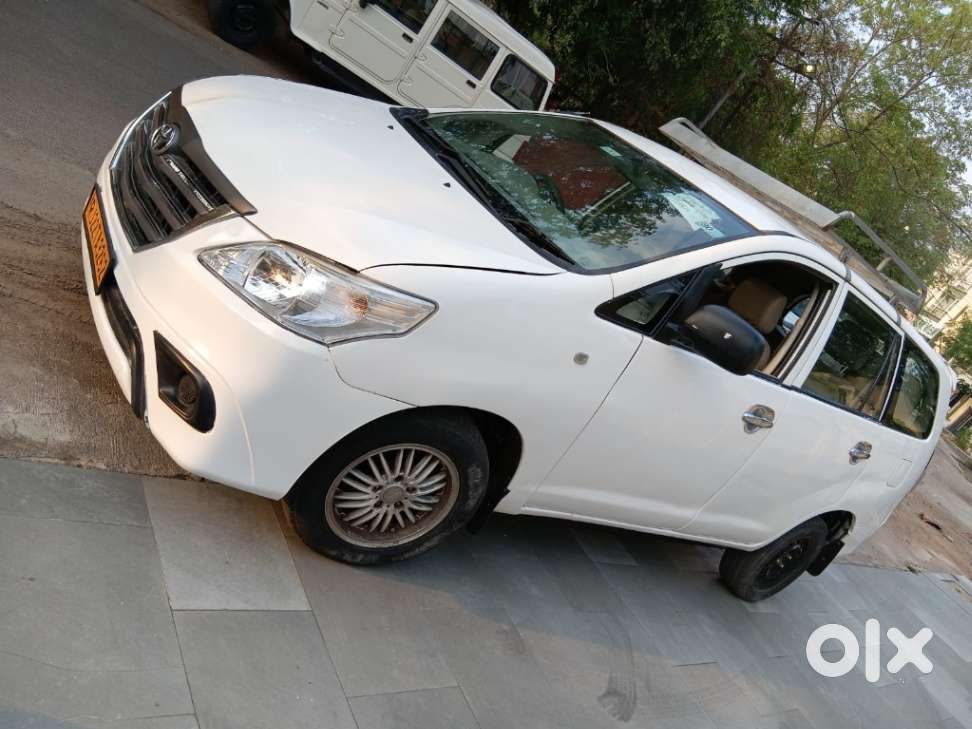 Toyota Innova 2.5 G (diesel) 7 Seater, 2016, Diesel