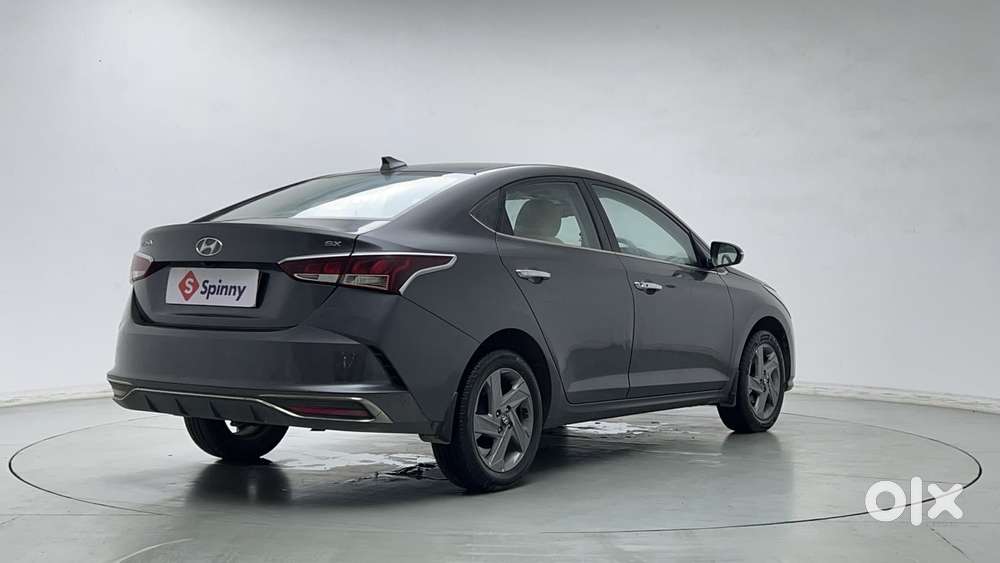 Hyundai Verna 1.5 Sx Ivt, 2021, Petrol