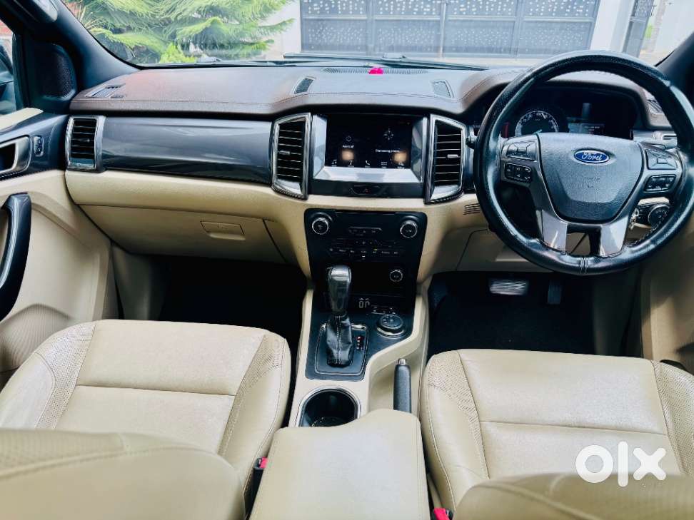 Ford Endeavour 3.2 Titanium 4x4 At, 2016, Diesel