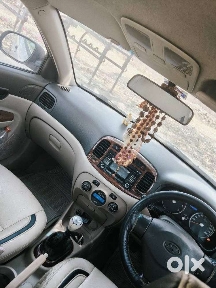 Hyundai Verna Crdi Vgt Sx 1.5, 2011, Diesel