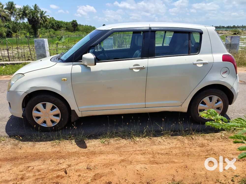 Maruti Suzuki Swift 2009 Petrol Good Condition