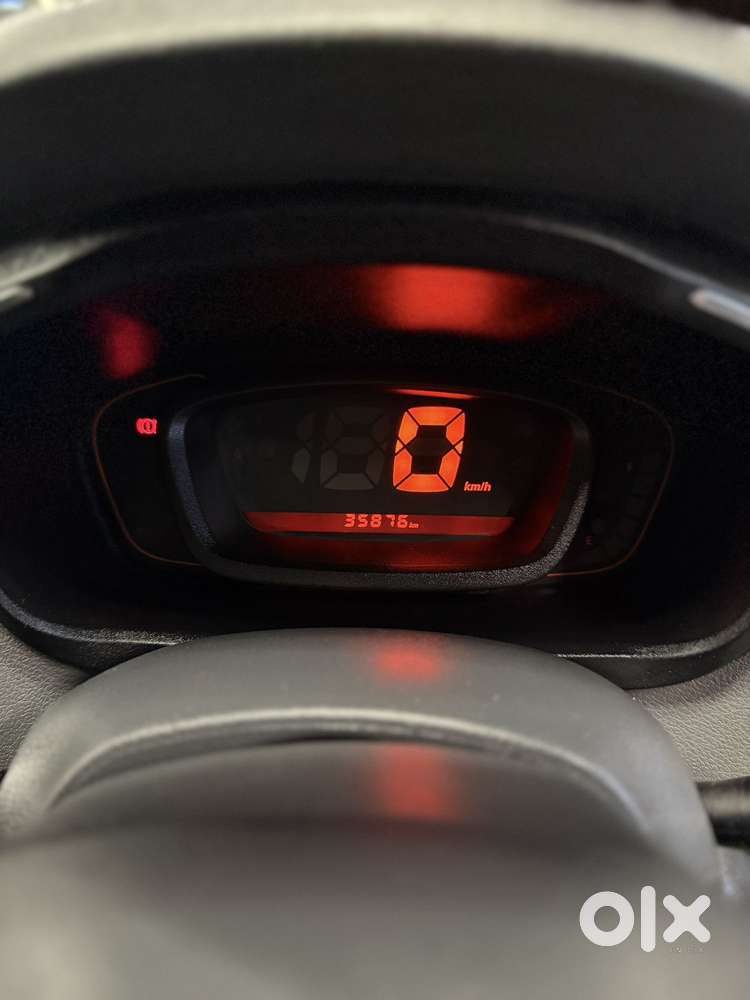 Renault Kwid 1.0 Rxt Optional, 2016, Petrol