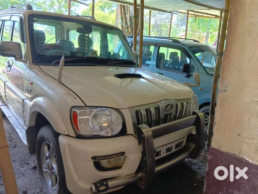Mahindra Scorpio Classic 2008 Diesel 90000 Km Driven
