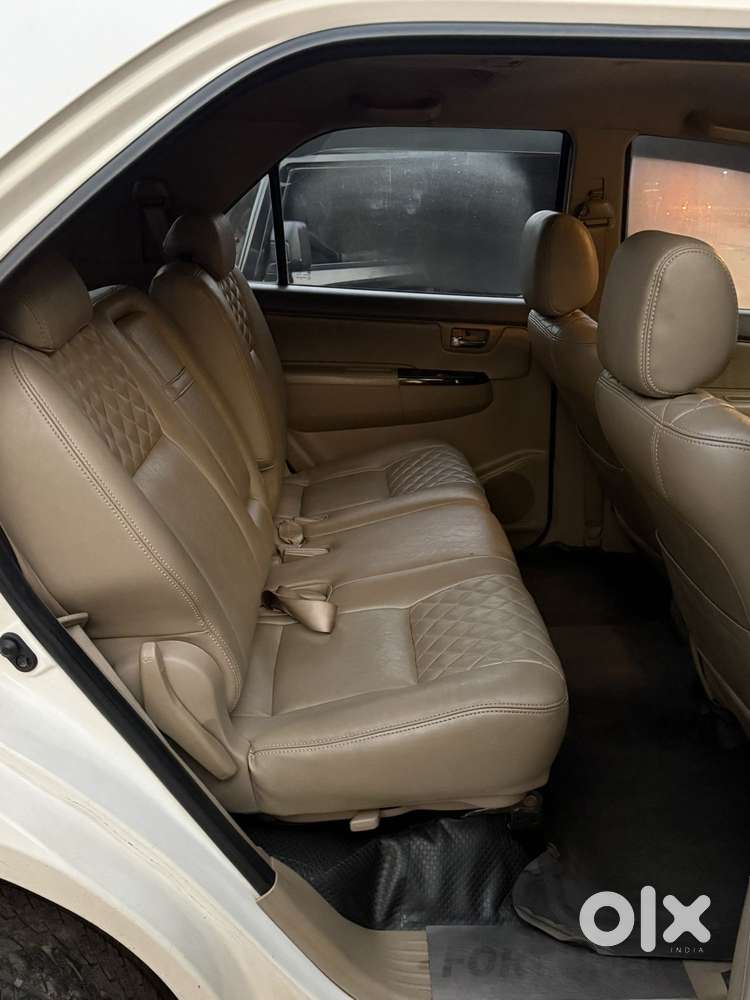 Toyota Fortuner 3.0 4x2 Mt, 2014, Diesel