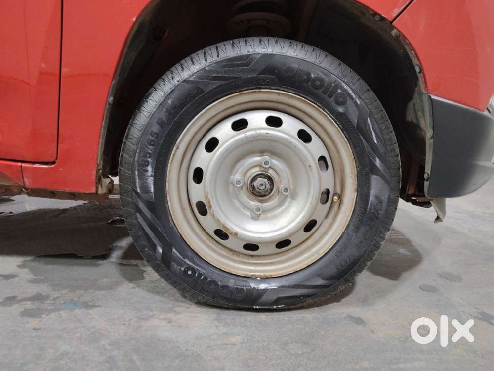 Mahindra Kuv 100 2016-2017 Mfalcon G80 K2, 2017, Petrol
