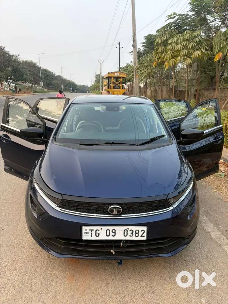 Tata Altroz 2024 Petrol Well Maintained