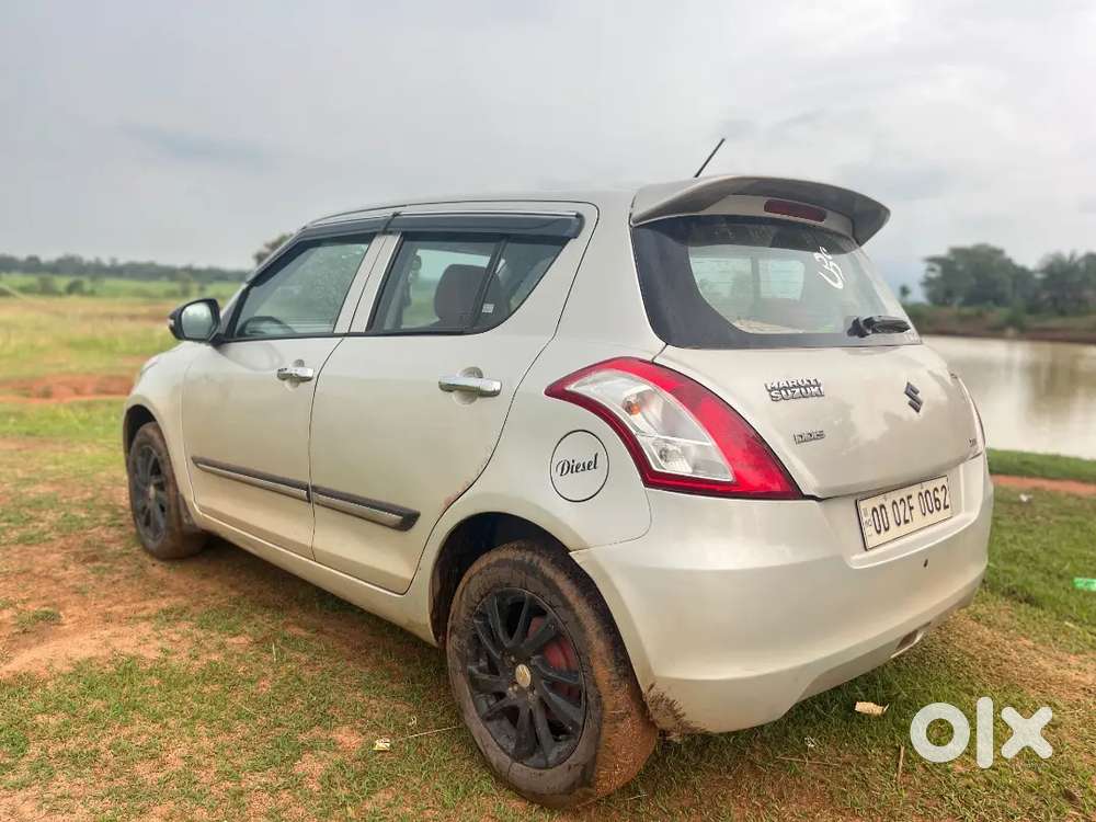 Maruti Suzuki Swift Ddis 2013