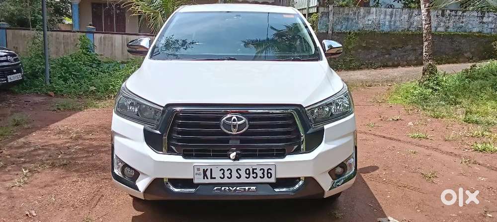 Toyota Innova Crysta 2.4 Diesel 2019
