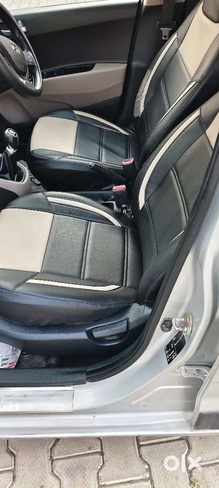 I10 Grand Petrol Sports  2016 2nd Owner Running 75000