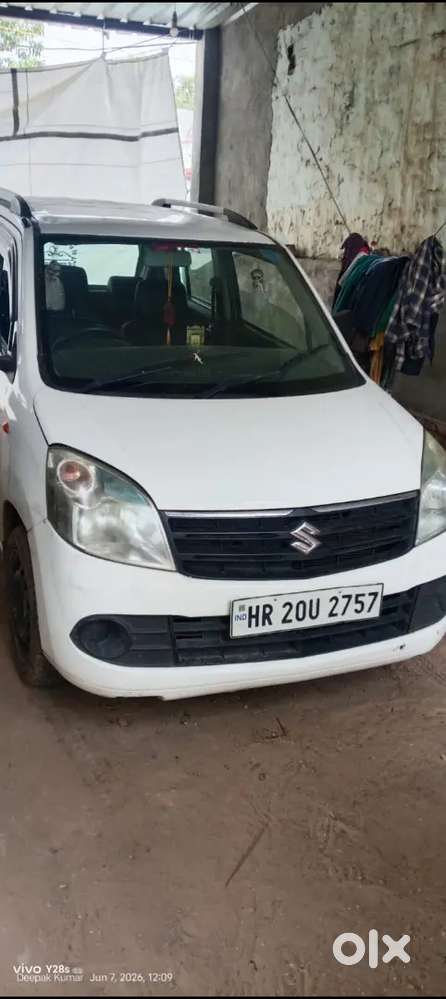 Maruti Suzuki Wagon R 1.0 2010 Petrol 88800 Km Driven..5 Saal Badhe H.