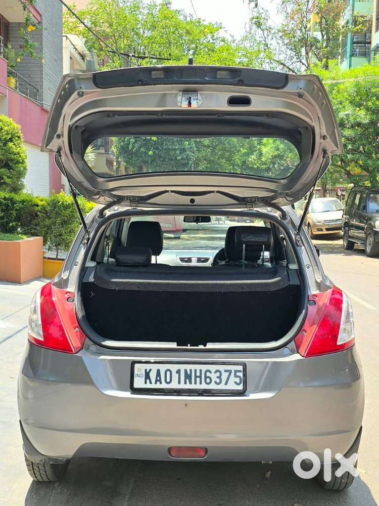 Maruti Suzuki Swift 2011-2014 Vxi, 2012, Petrol