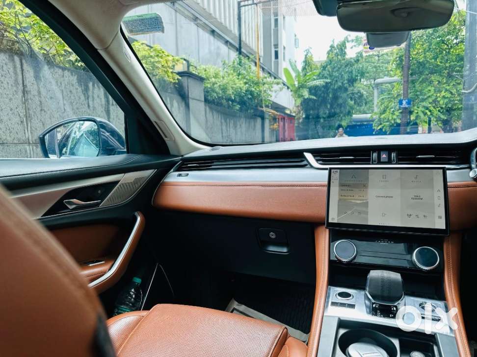 Jaguar F-pace 2.0 R Dynamic S, 2022, Petrol