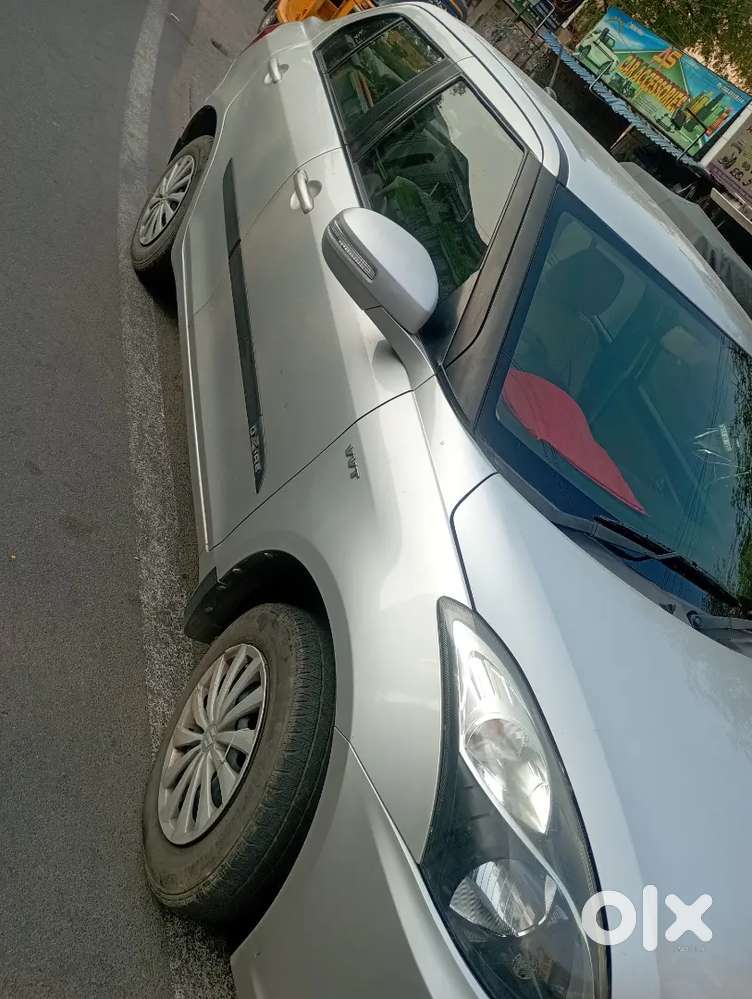 Maruti Suzuki Dzire 2016 Petrol 104600 Km Driven
