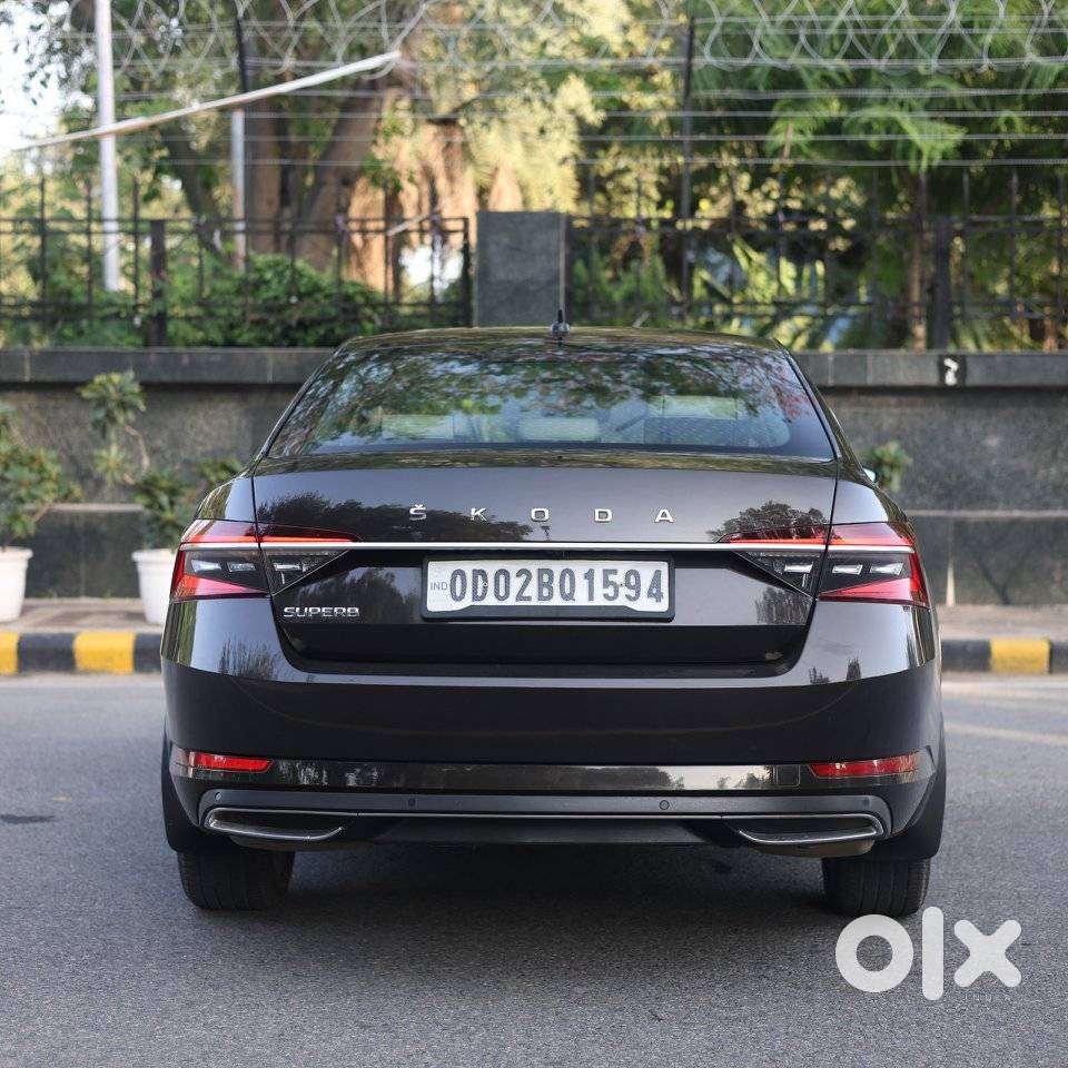 Skoda Superb 2.0 L&k Tsi At, 2021, Petrol