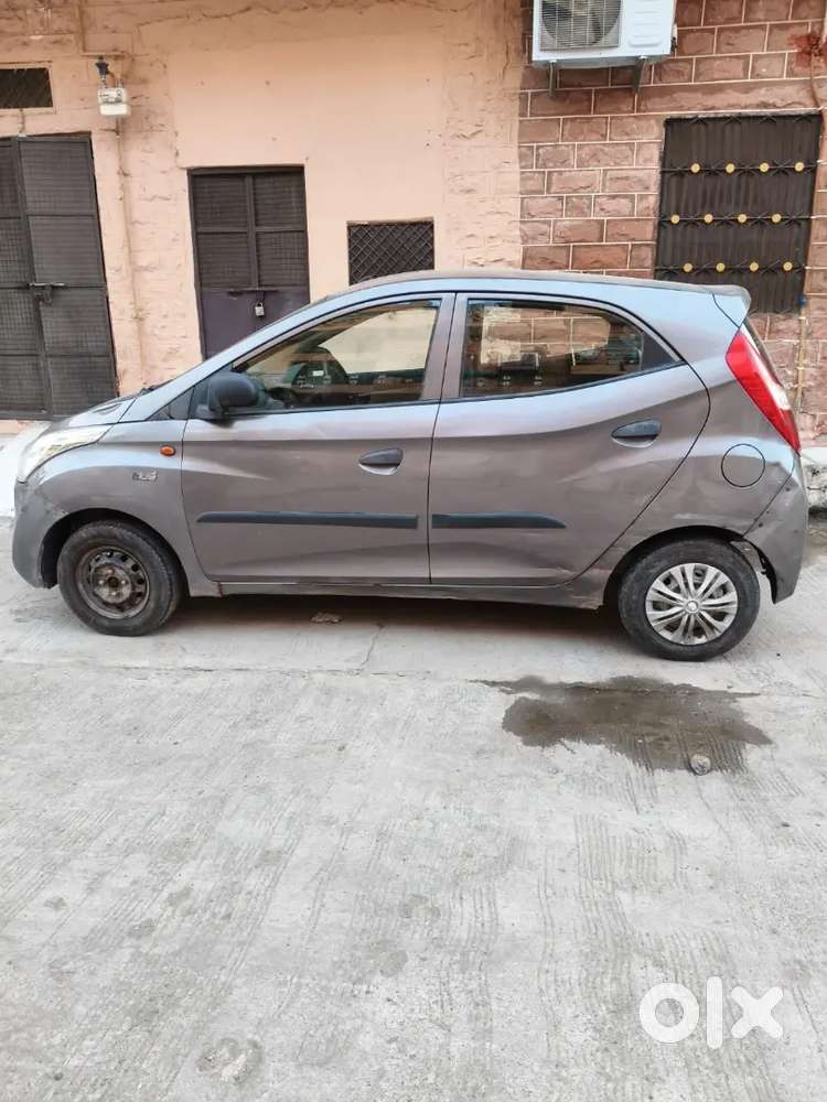 Hyundai Eon Era Petrol +lpg Manual 2012