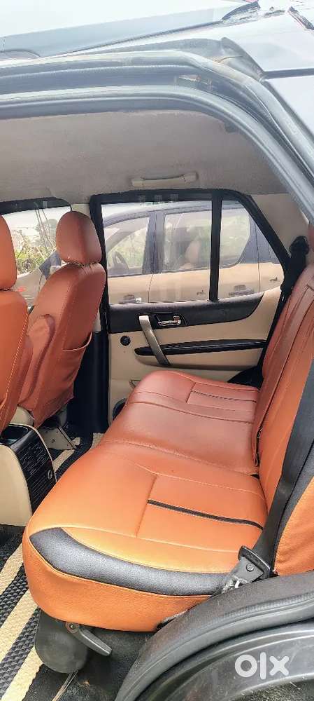 Tata Safari Storme 2013
